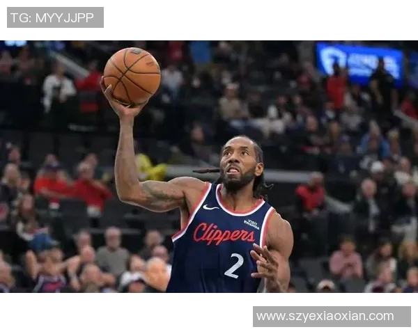 莱昂纳德带领球队挑战勇士再度上演激烈对决引发球迷热议